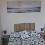 Enzo Home