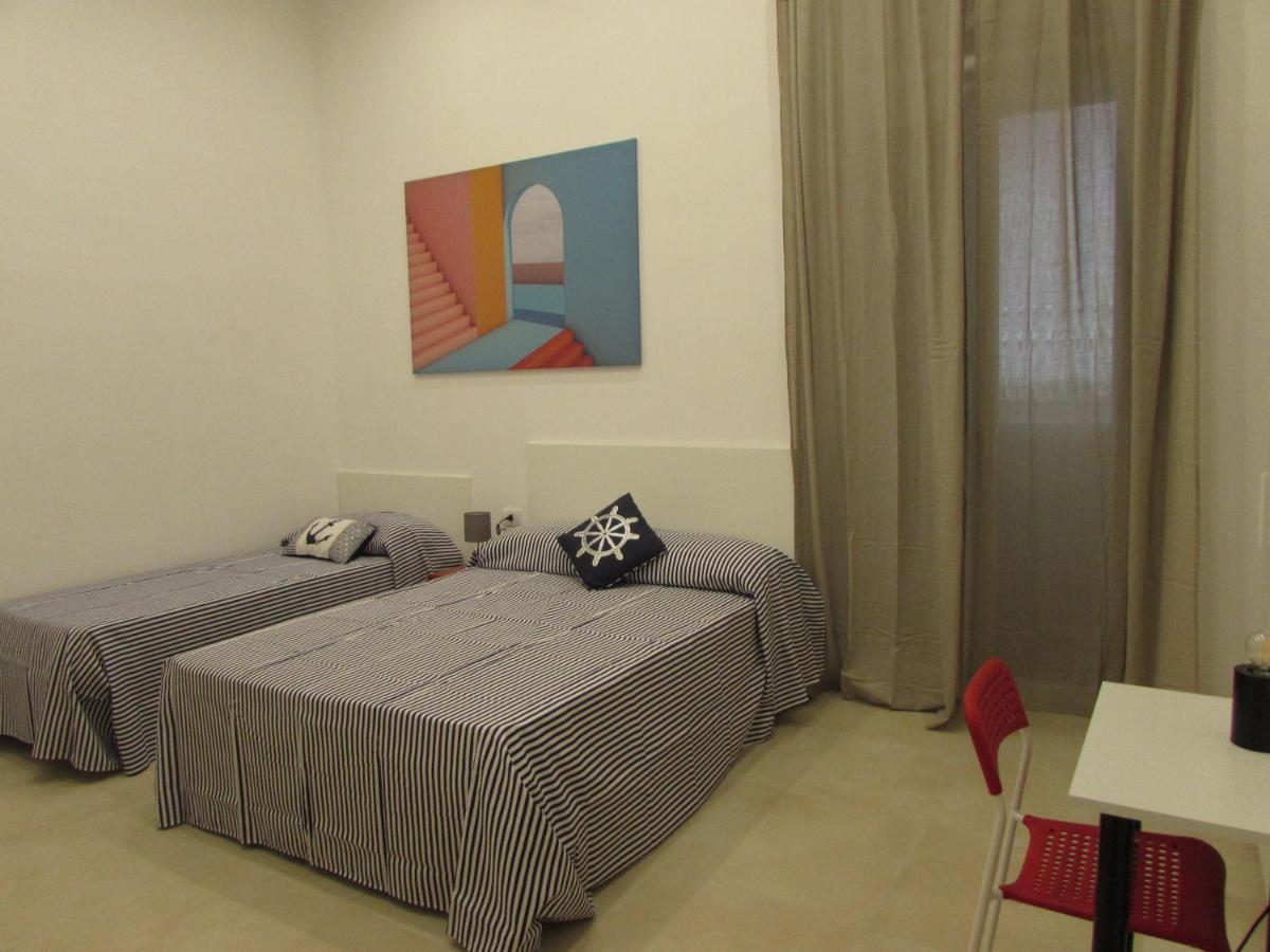 Enzo Naples