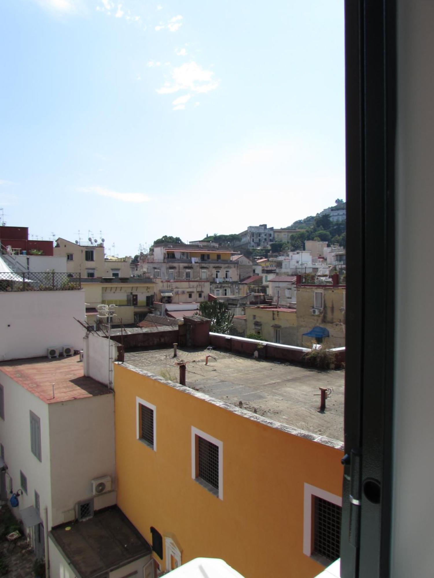 Enzo * Naples